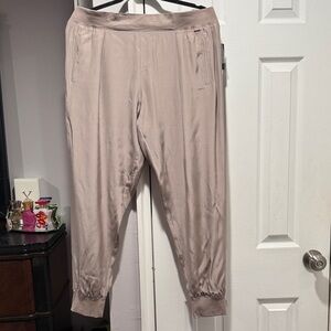 NWT ATM Anthony Thomas Melillo Satin Jogger Pants size large Dusty Mauve